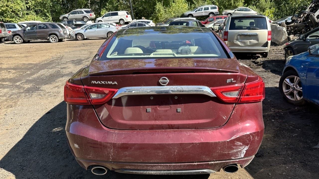 2016 Nissan Maxima Control Module ab Under Console OEM 1402524