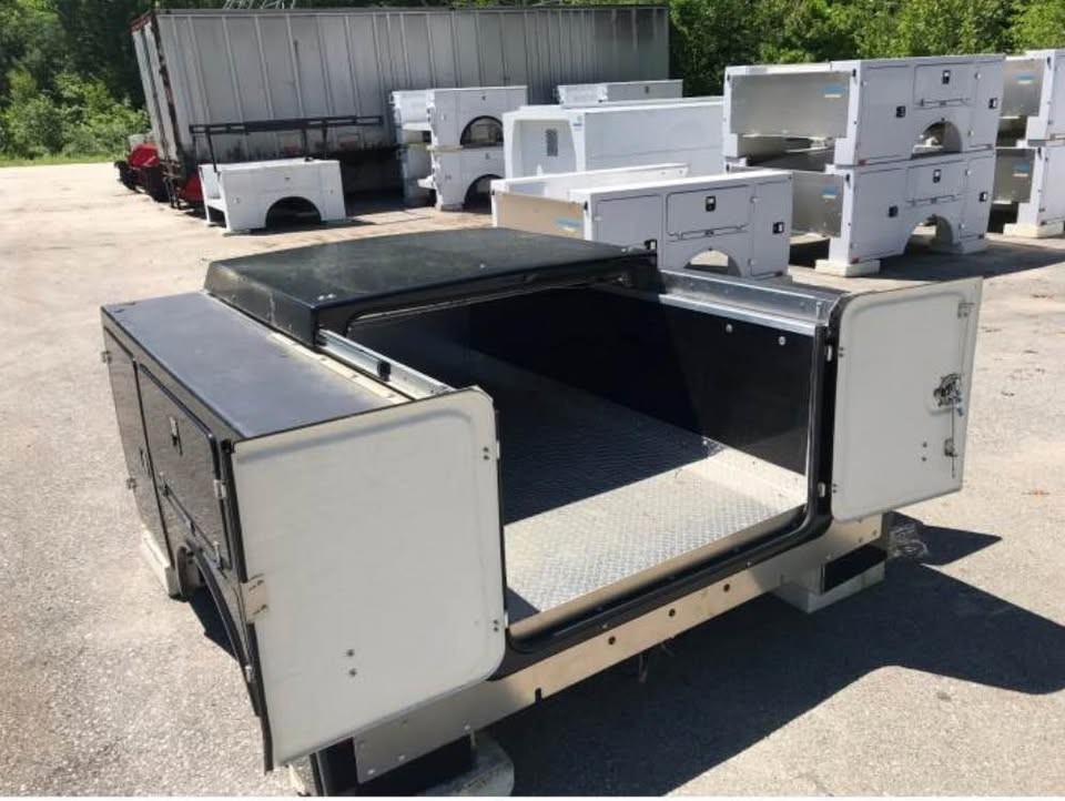 Service body Brand FX 56DLS-B