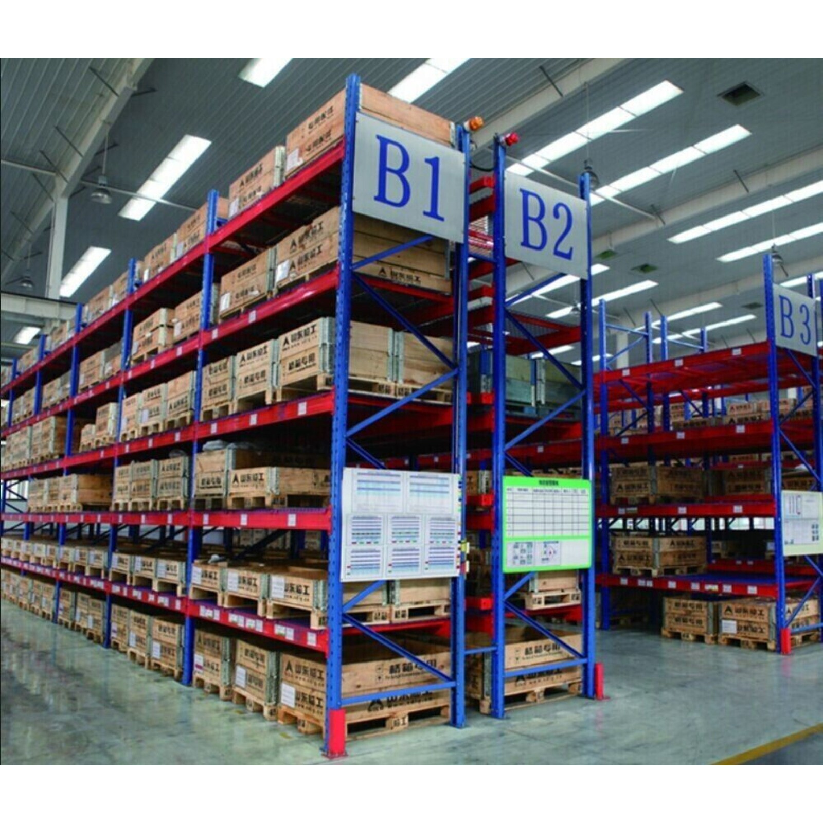NEW E82EV552K4C Frequency Inverier E82EV552k4C