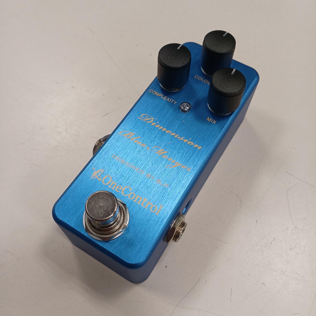 ONE CONTROL DIMENSION BLUE MONGER Model