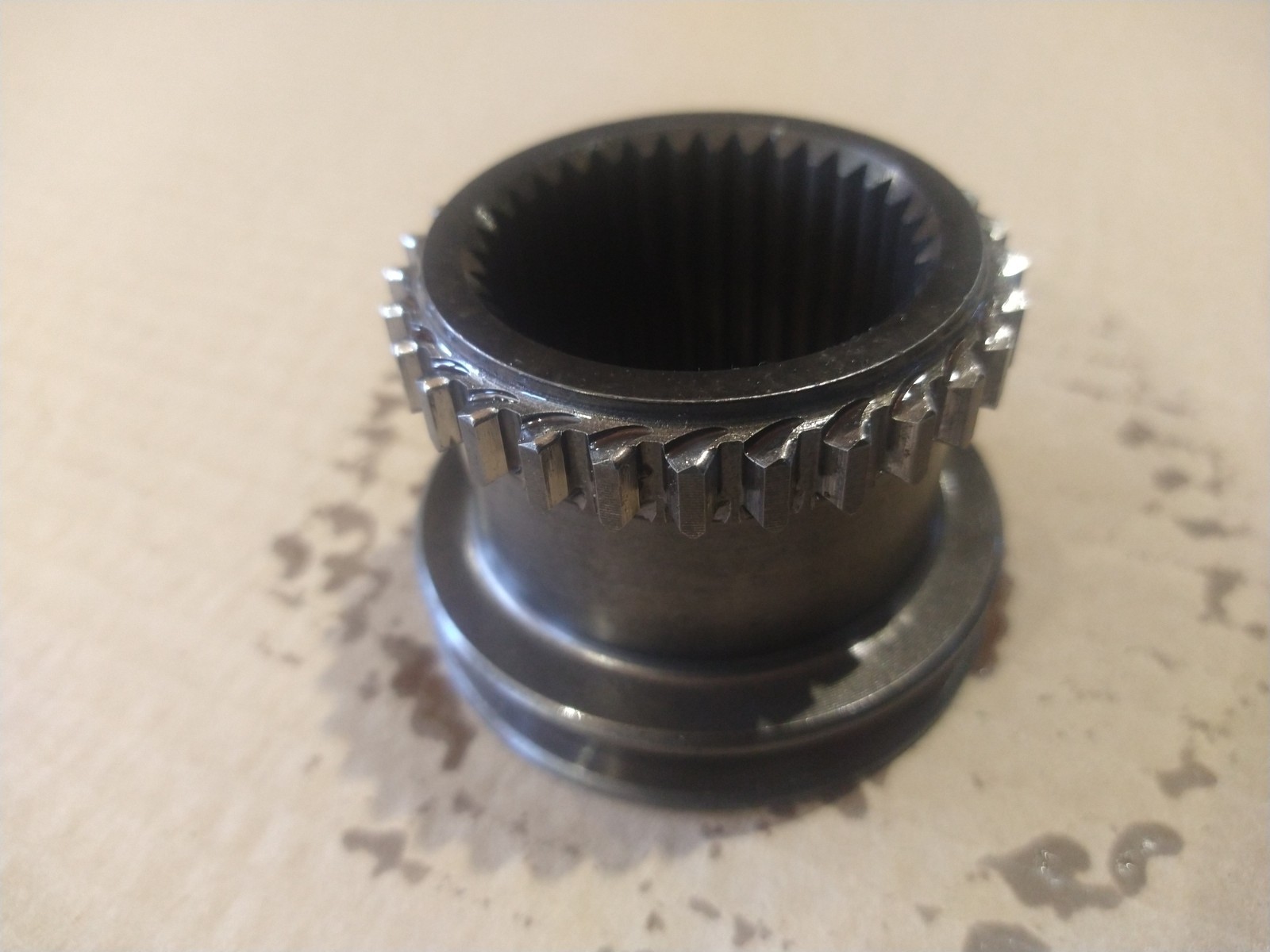 5086104AA Transfer Case Range Shift Sleeve Dodge Ram Jeep