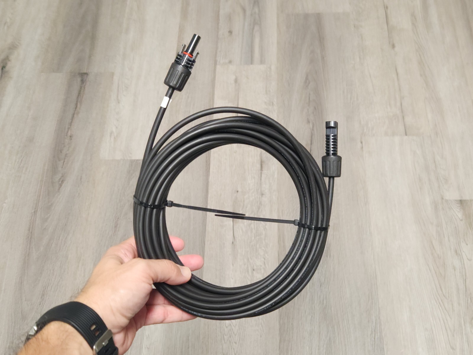 Renogy 40Ft 10AWG Solar Panel Extension Cable w/MC4 Male Female Connectors