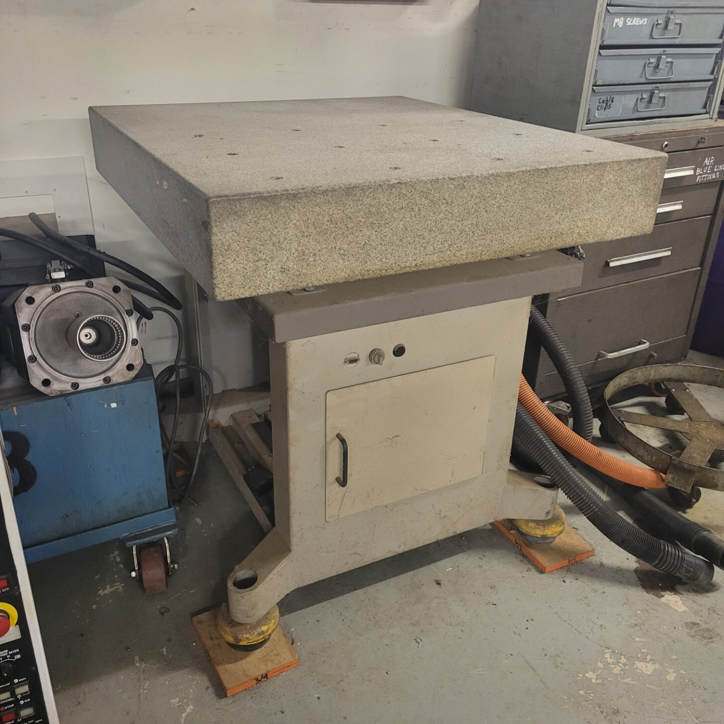 Starrett Granite Surface Plate 38"x34"x6"