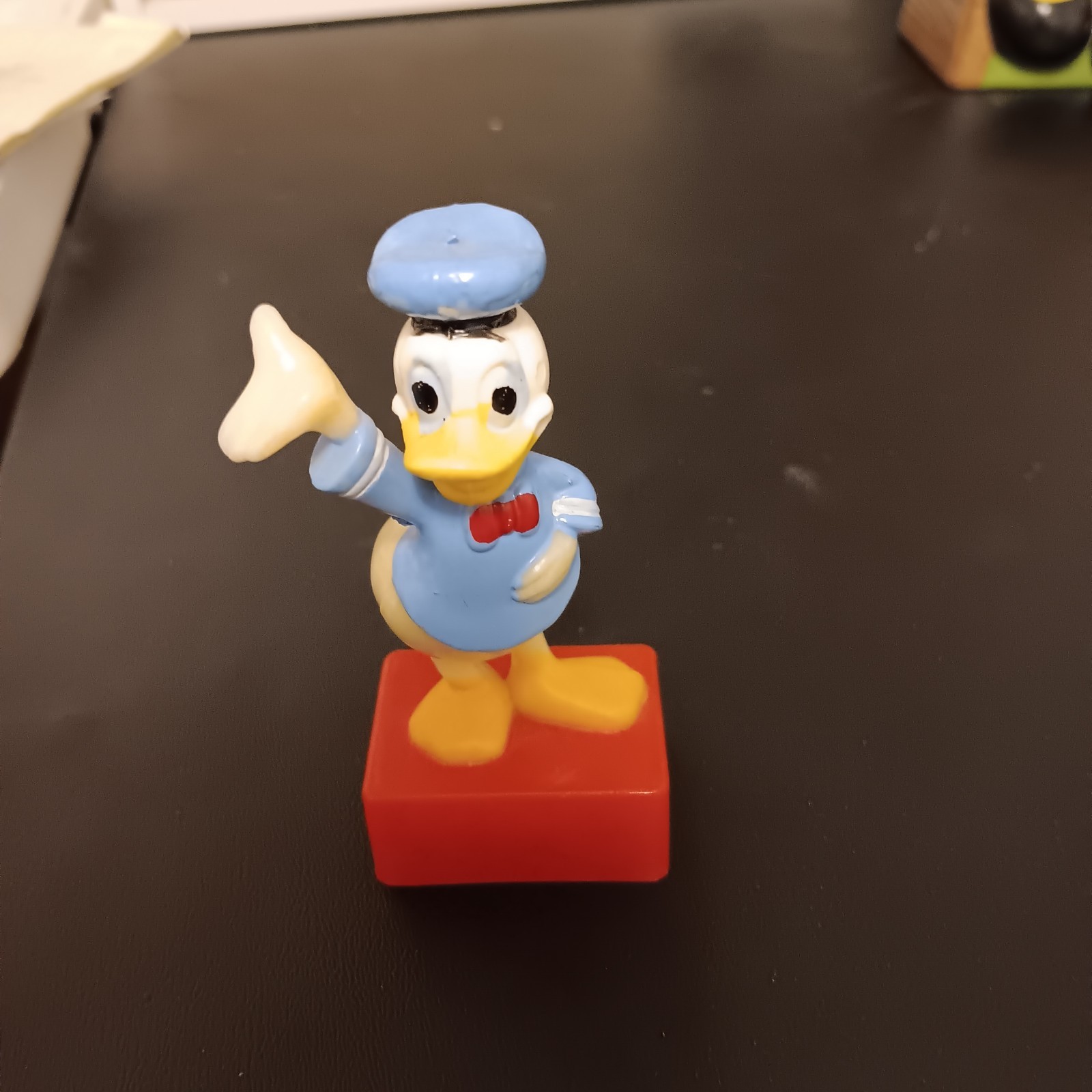 Vintage Donald Duck Pencil Sharpener Disney classic