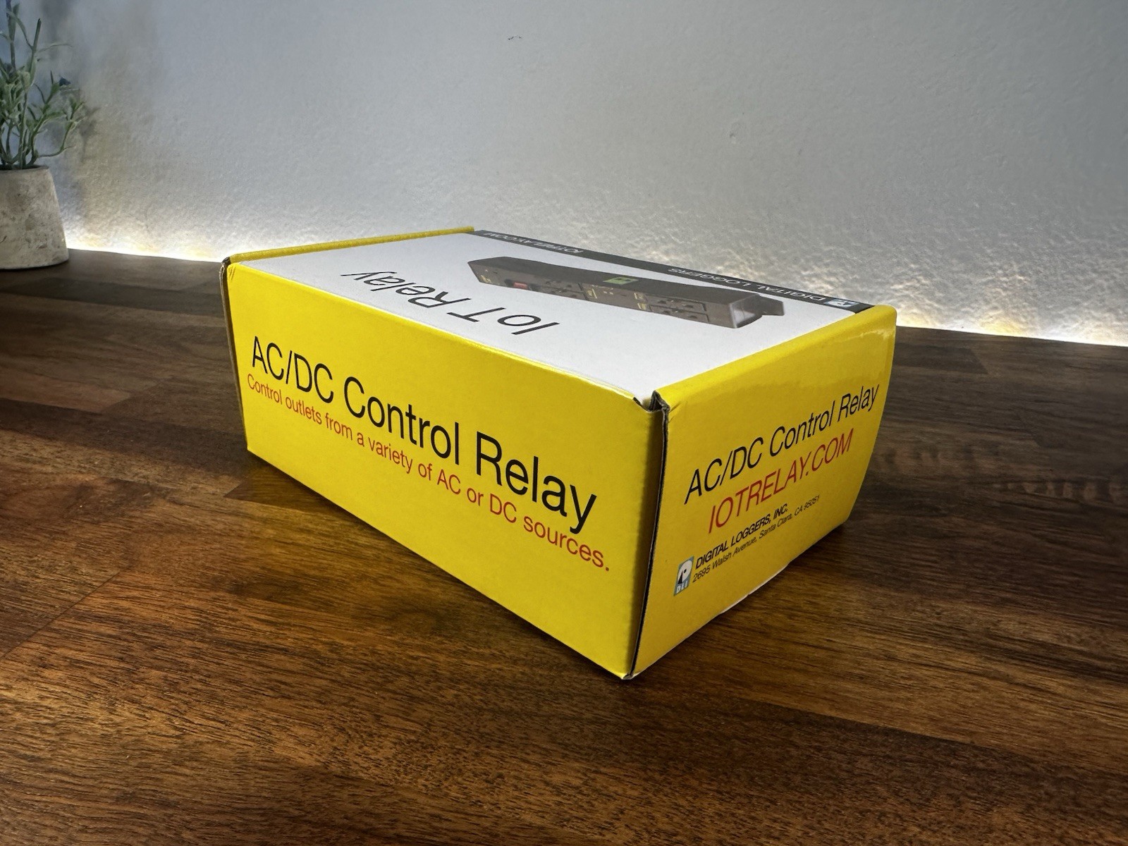 Digital Loggers AC/DC Control Relay
