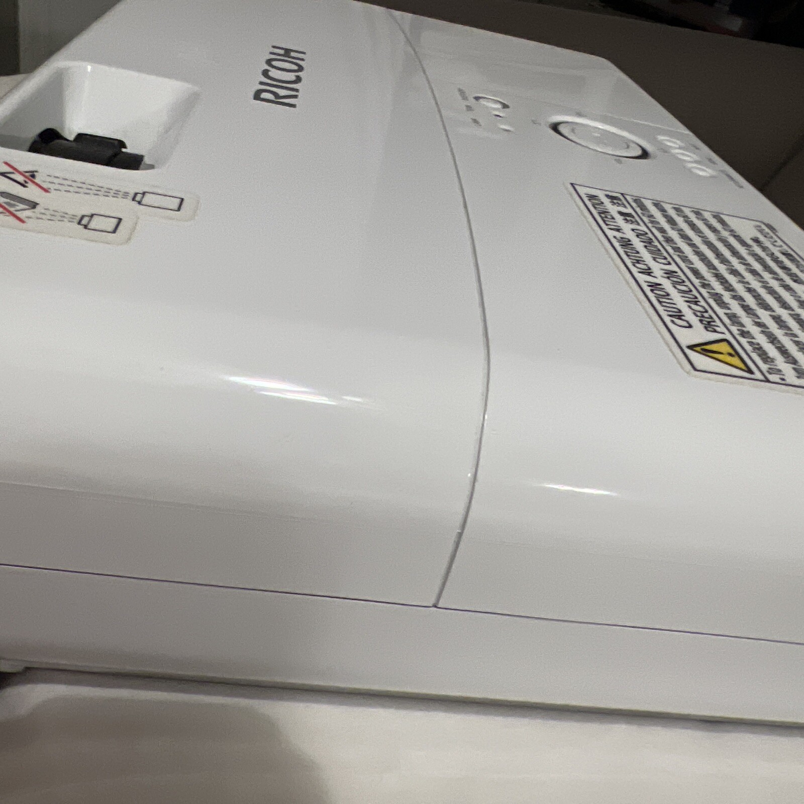 Ricoh PJ WX3231N Projector With Remote (lamp Error Message)