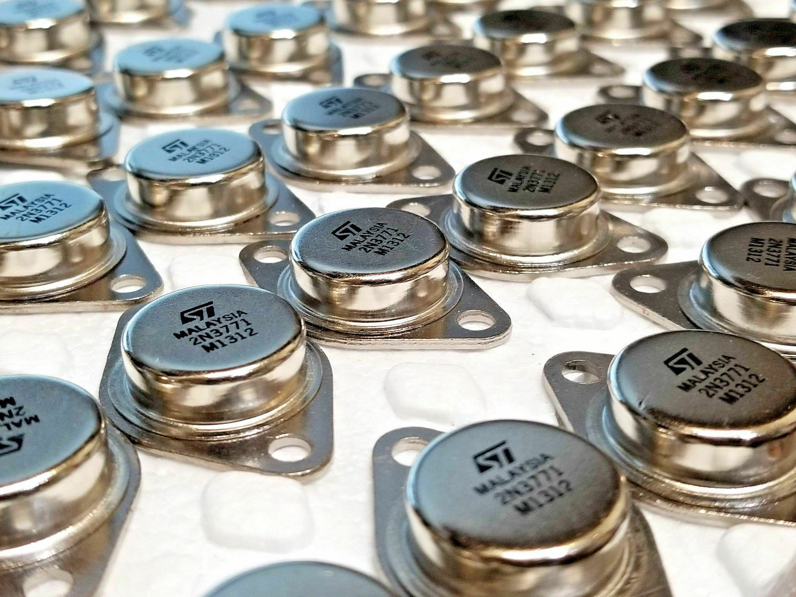 LOT OF 10  2N3771 SGS GP BJT NPN 40V 30A  | FREE Shipping within US!