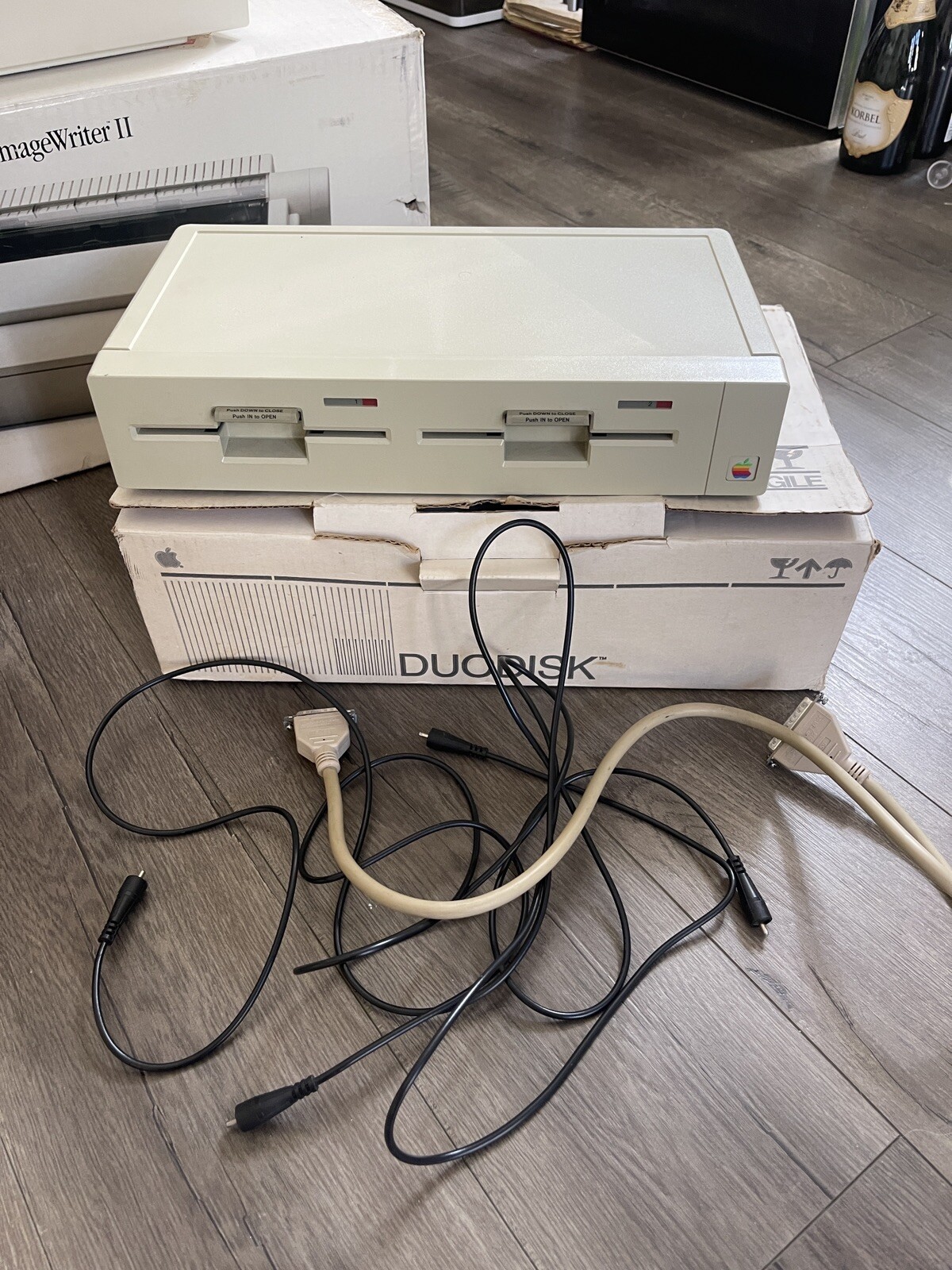 1983 Apple IIe Vintage Personal Computer All Original Packaging *Working*