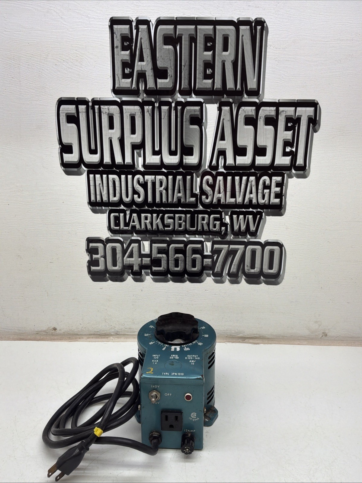 Staco Variable Auto transformer 10AMP Input 120 KVA 1.4 3PN1010