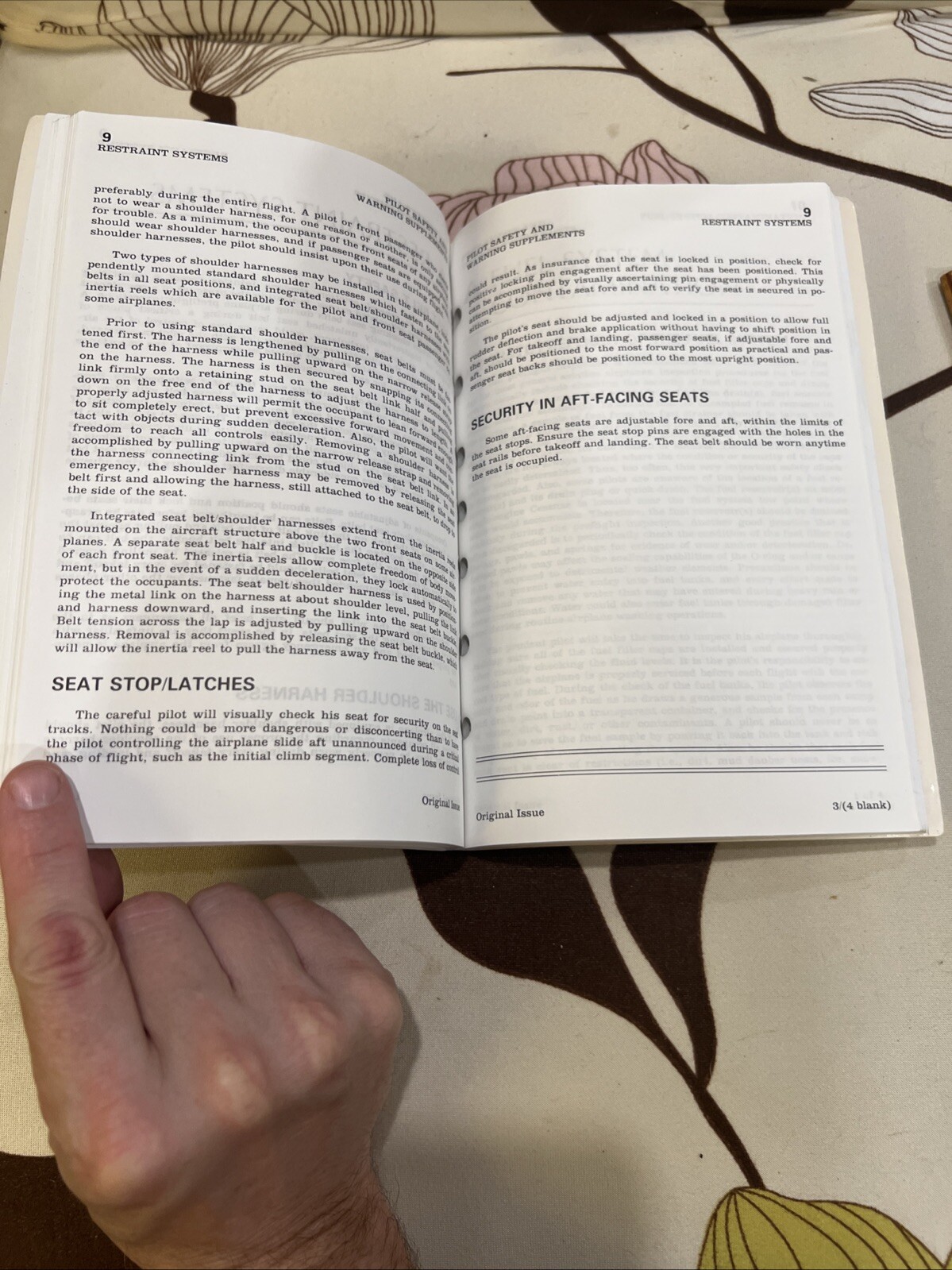 Pilot Safety and Warning Supplements by Cessna D5099-13, 1985 Issue
