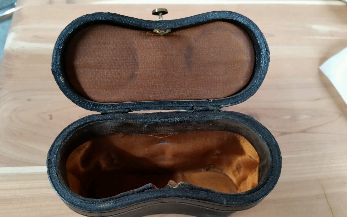 1880 lamare opera glasses with leather case