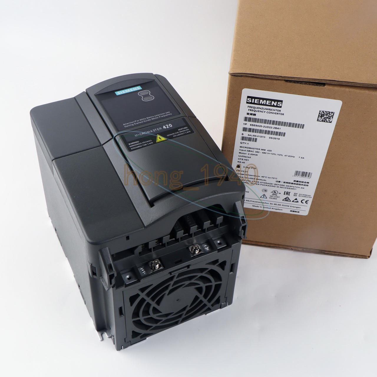 ONE NEW Siemens 6SE6420-2UD22-2BA1 Inverter Drive 2.2kW 6SE6 420-2UD22-2BA1