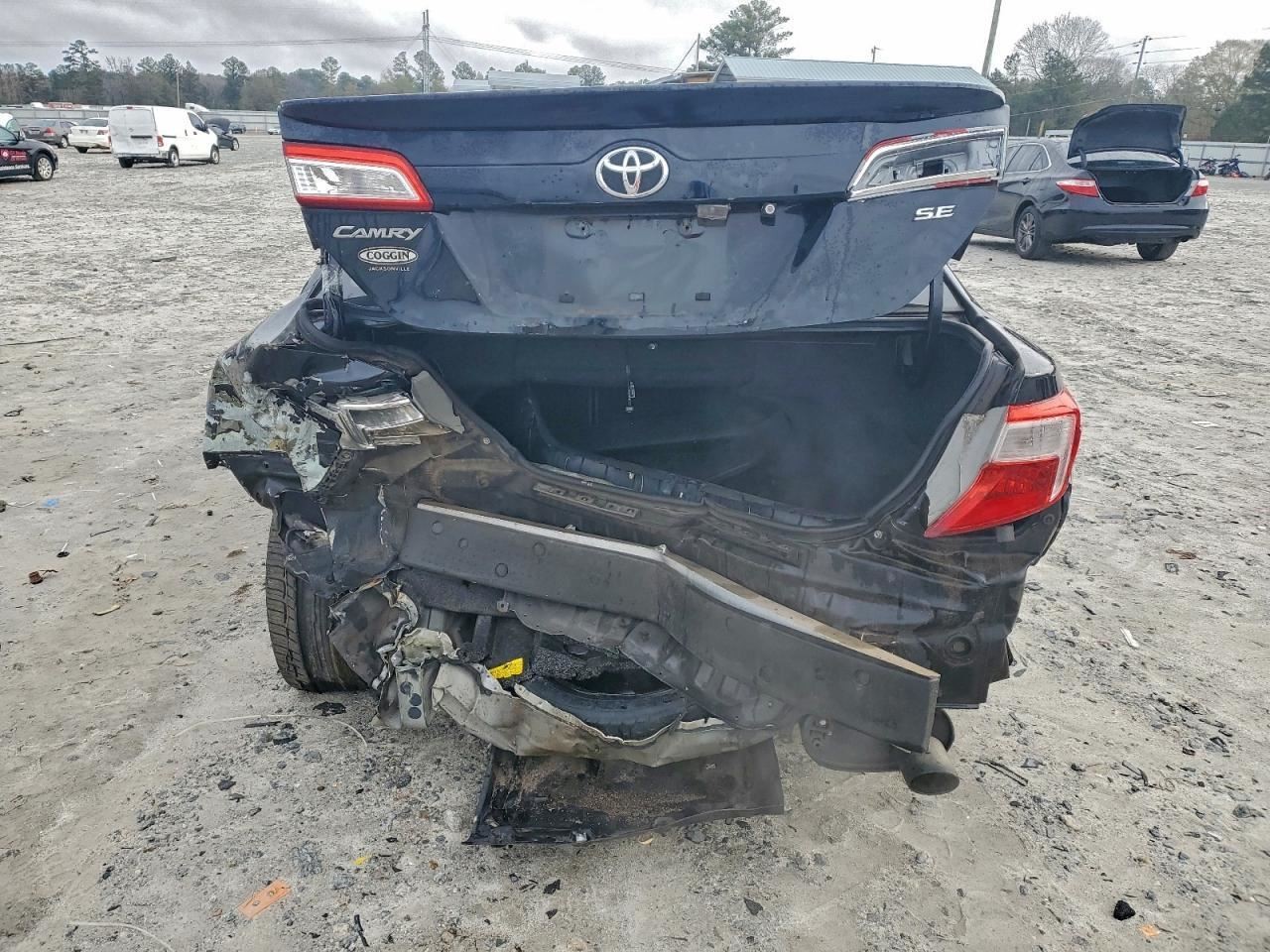 CAMRY 2012 Glove Box 5023757