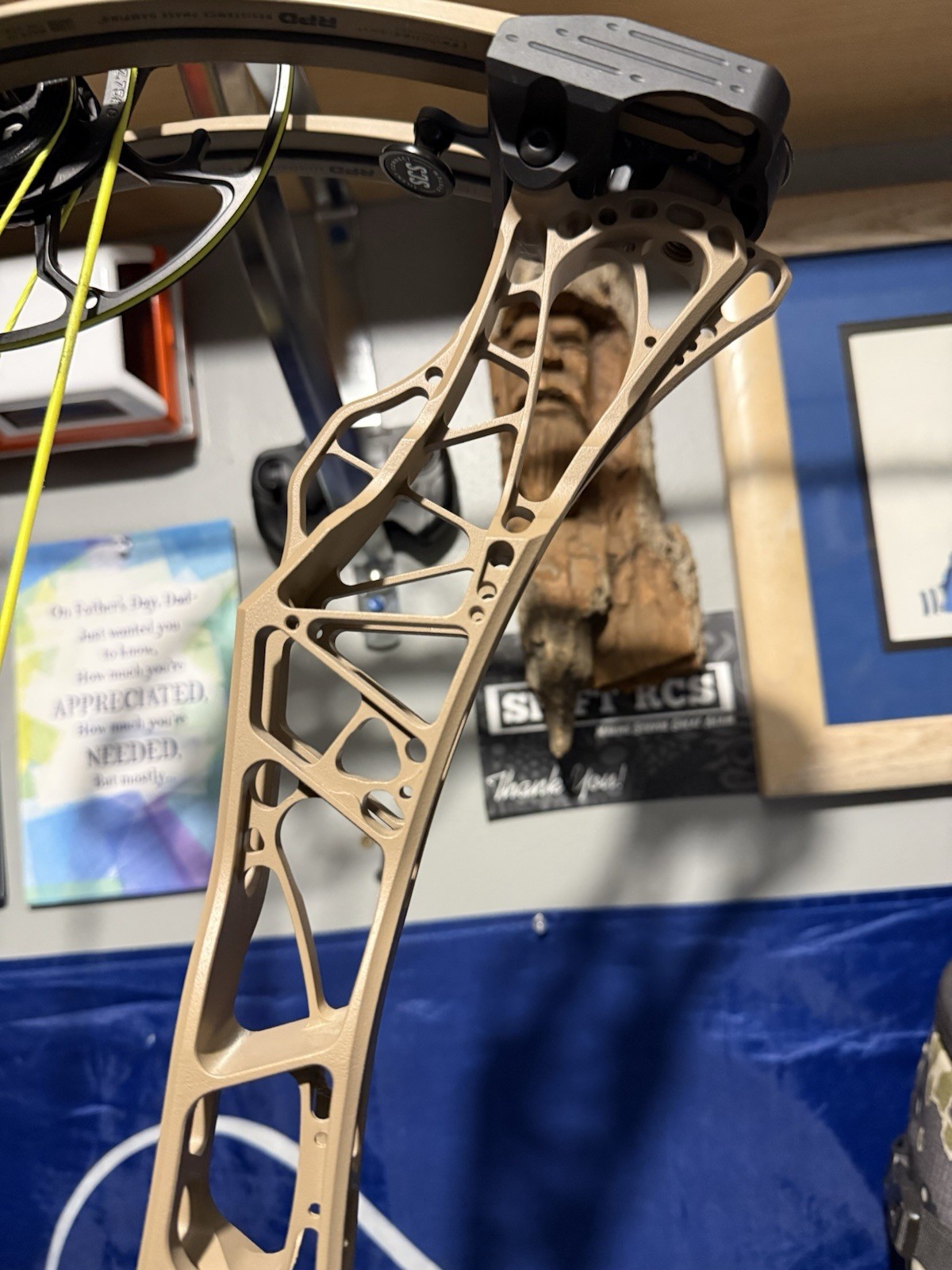 Mathews Lift 29.5