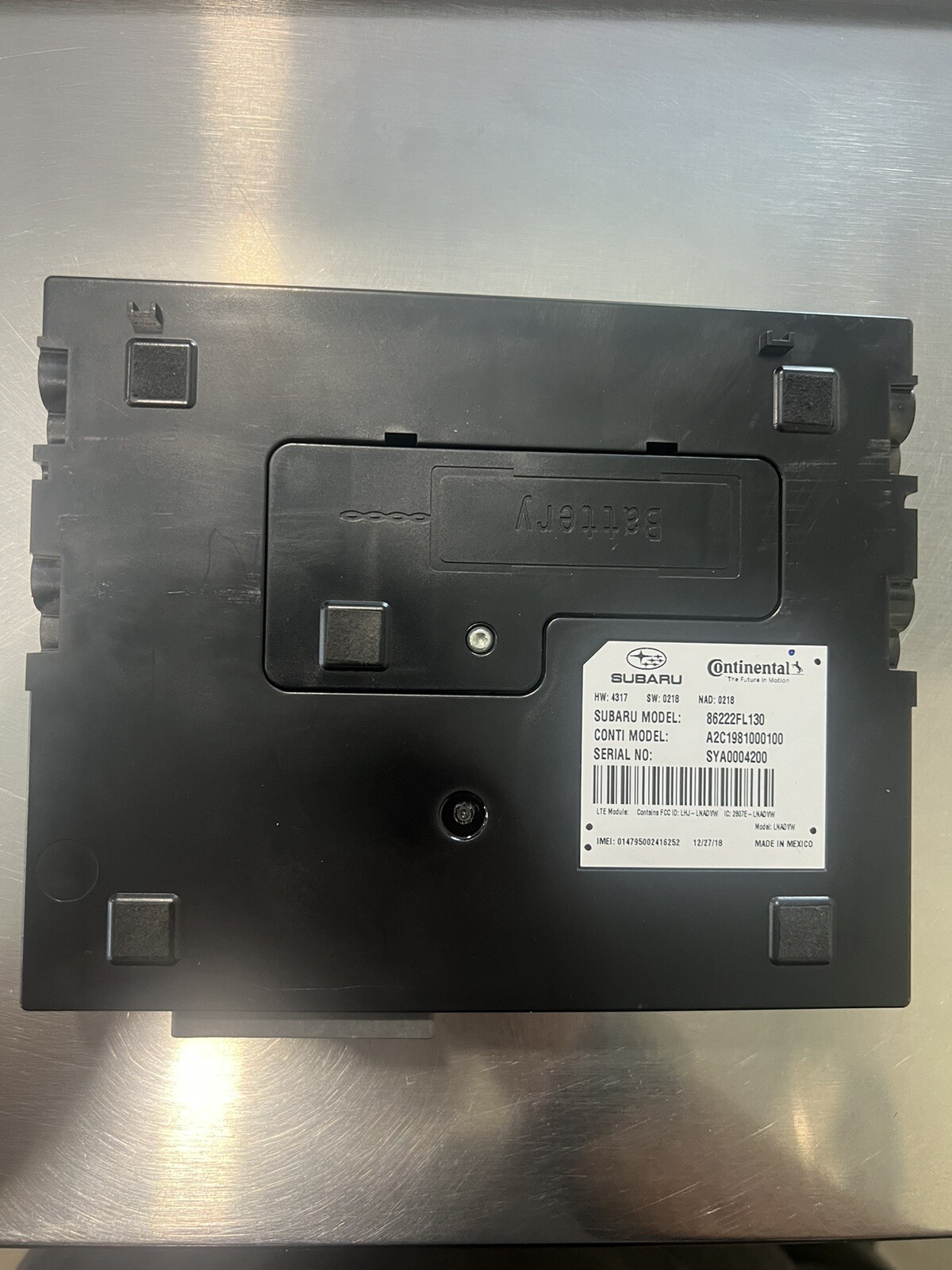 XV CROSSTREK 19 Communication; (center dash), 86222FL130, 86229FL120