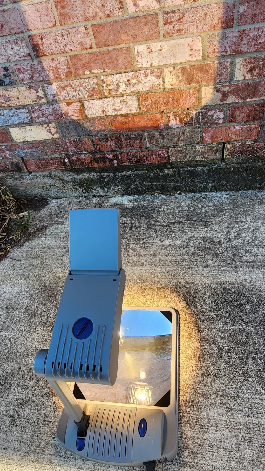 APOLLO VENTURA SERIES 4000M FOLDABLE PORTABLE OVERHEAD PROJECTOR / CASE