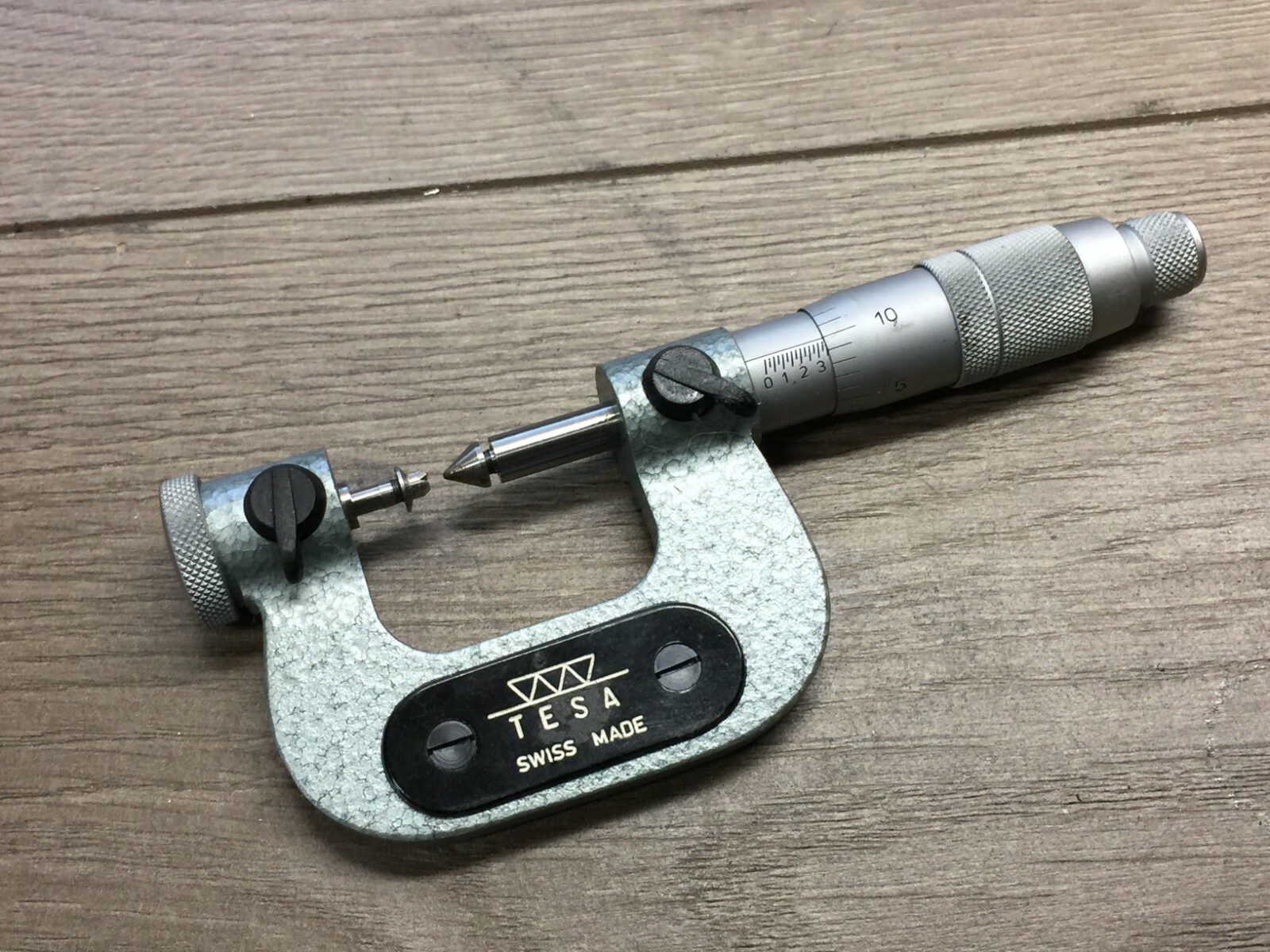 TSLA  0 - 1 " ANVIL THREAD MICROMETERS .001 "