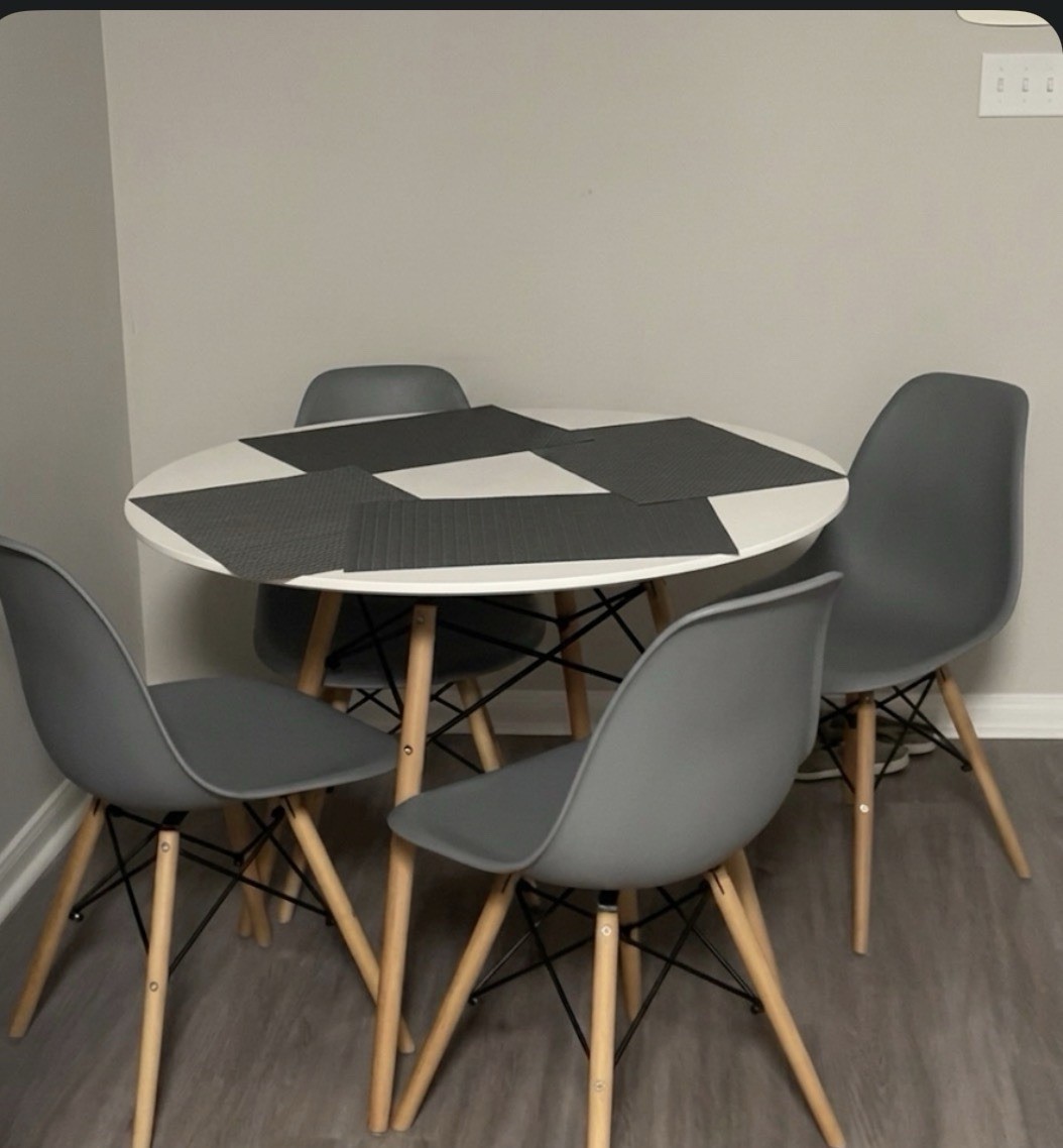 5-Piece Round Dining Table Set, 4 Gray Chairs, Black/White Top, 42in