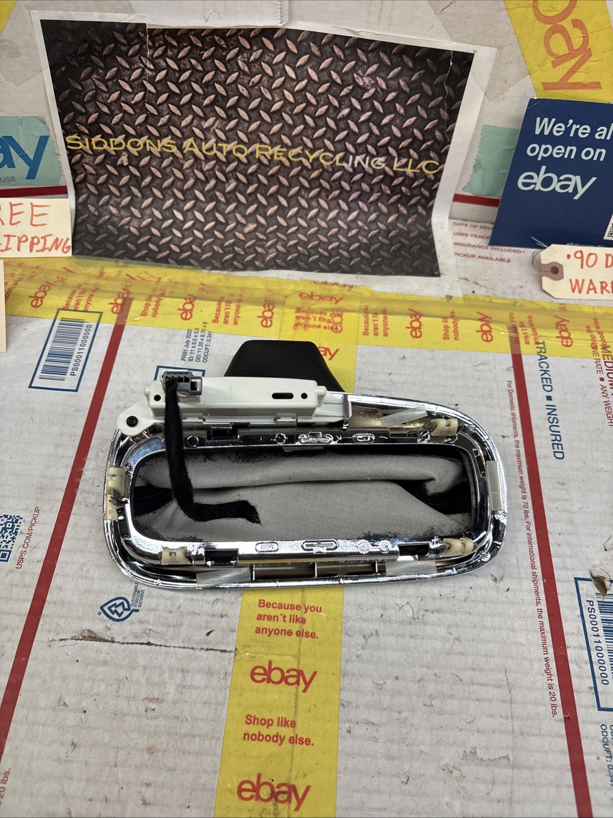 14-15 CHEVY MALIBU AUTOMATIC TRANSMISSION SHIFTER COVER BOOT & INDICATOR oem