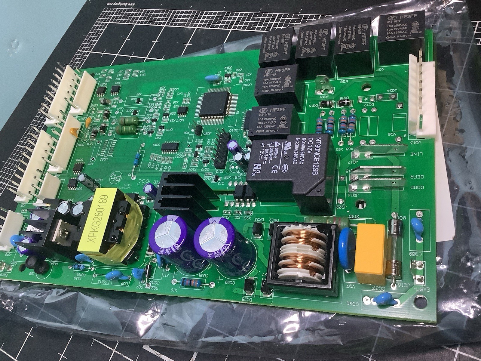 Main Board Single Evap & Speed Compressor Model 22606-NSW. REV A