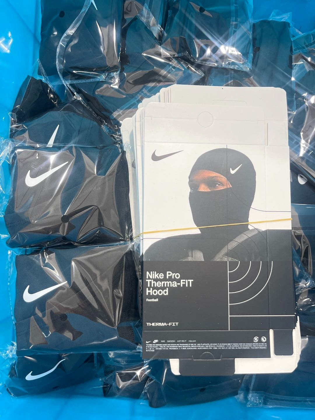 Nike Pro Therma-Fit Hyperwarm Hood Ski Mask Black, Balaclava Unisex Dri-Fit Mask