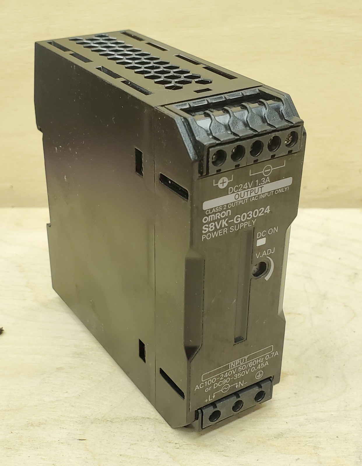 Omron S8VK-G03024 24VDC Power Supply w/ 120/240 VAC Input - Tested 👍💯