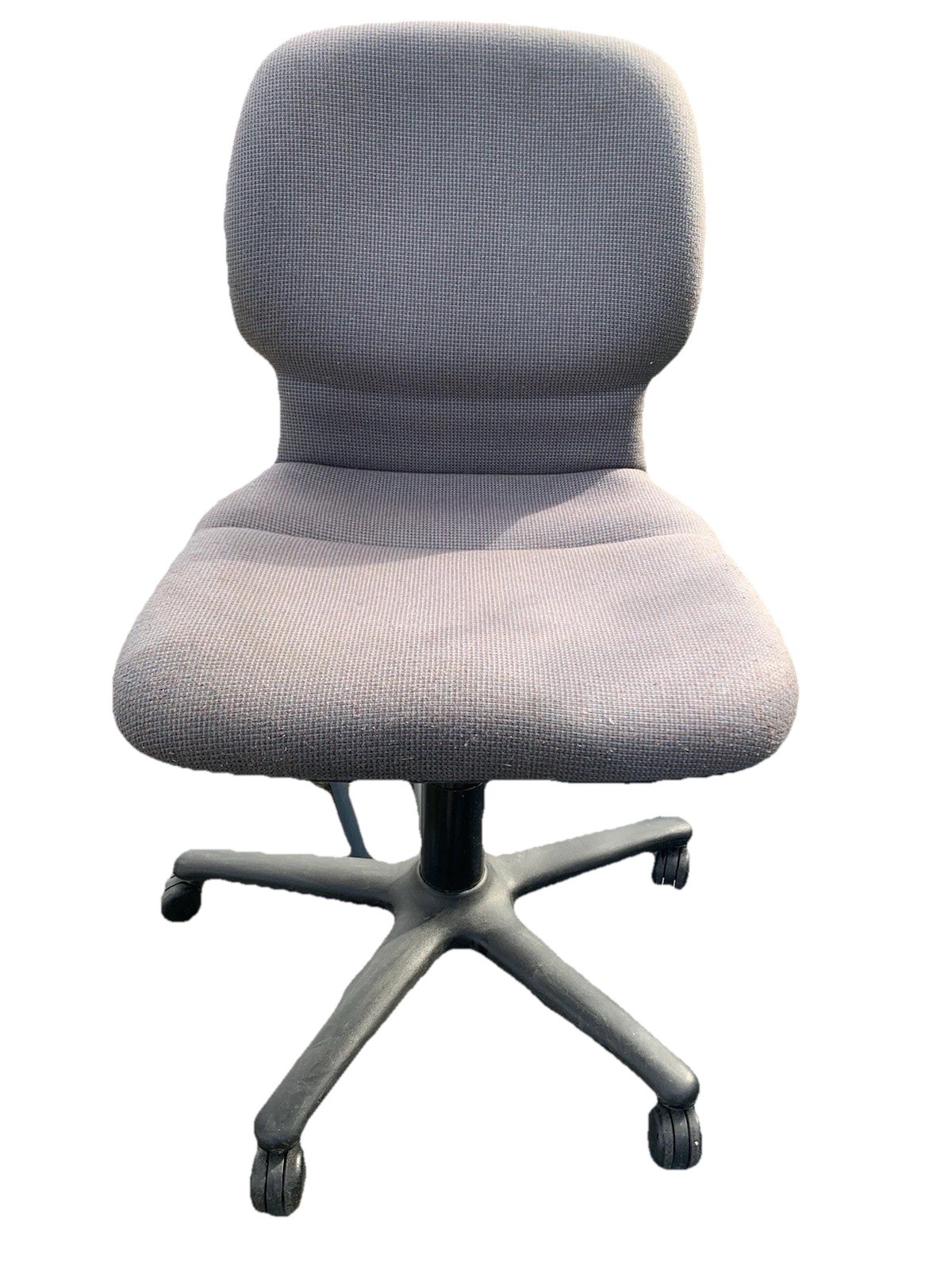 Steelcase Think Chair gray  seat and Back Silver Frame office Desk chair