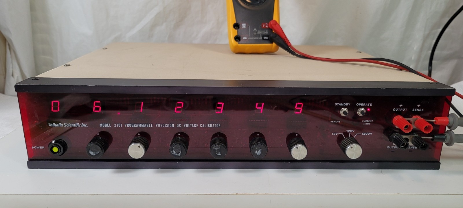 Valhalla Scientific 2701 Programmable Precision DC Voltage Calibrator Tested