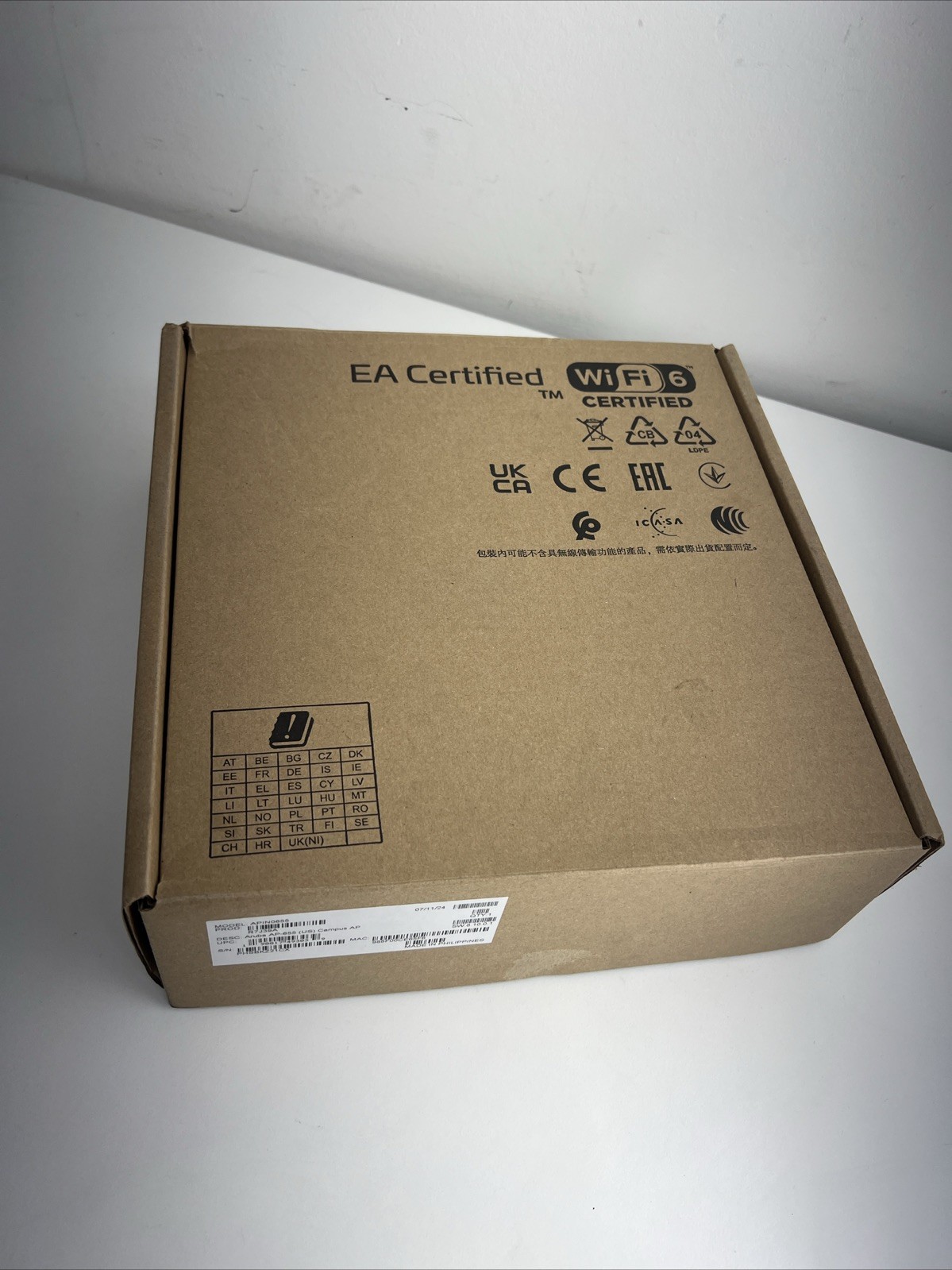 HPE Aruba Ap-655 (US) Tri Band  Wireless Access Point R7J39A NIB Same Day Ship