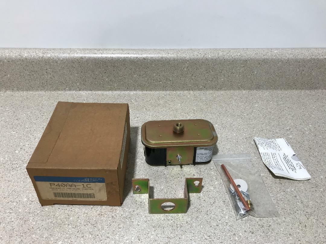 Johnson Controls Pneu. Pressure Control P40AA-1C NEW