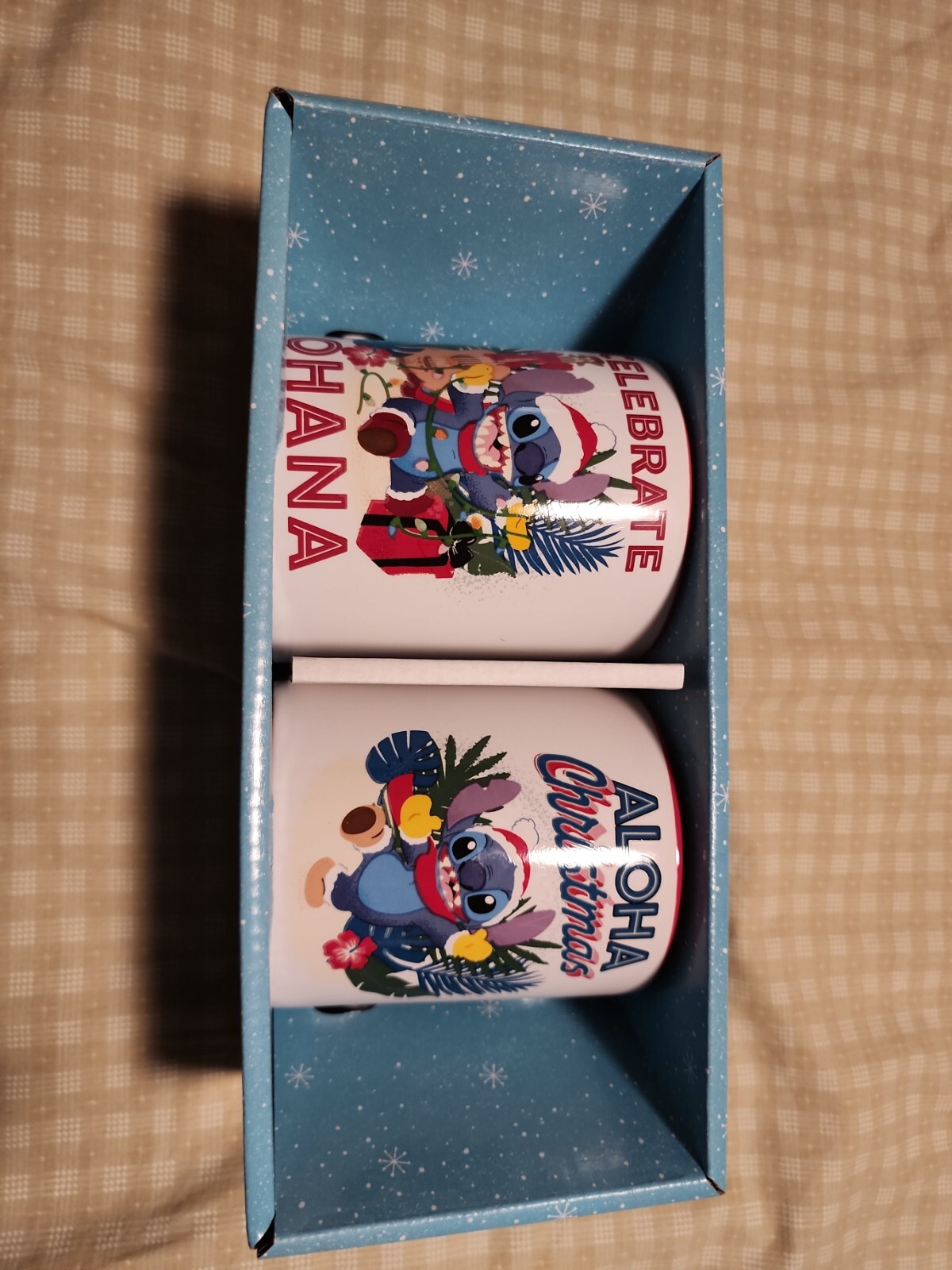 Stitch Aloha Christmas mug set