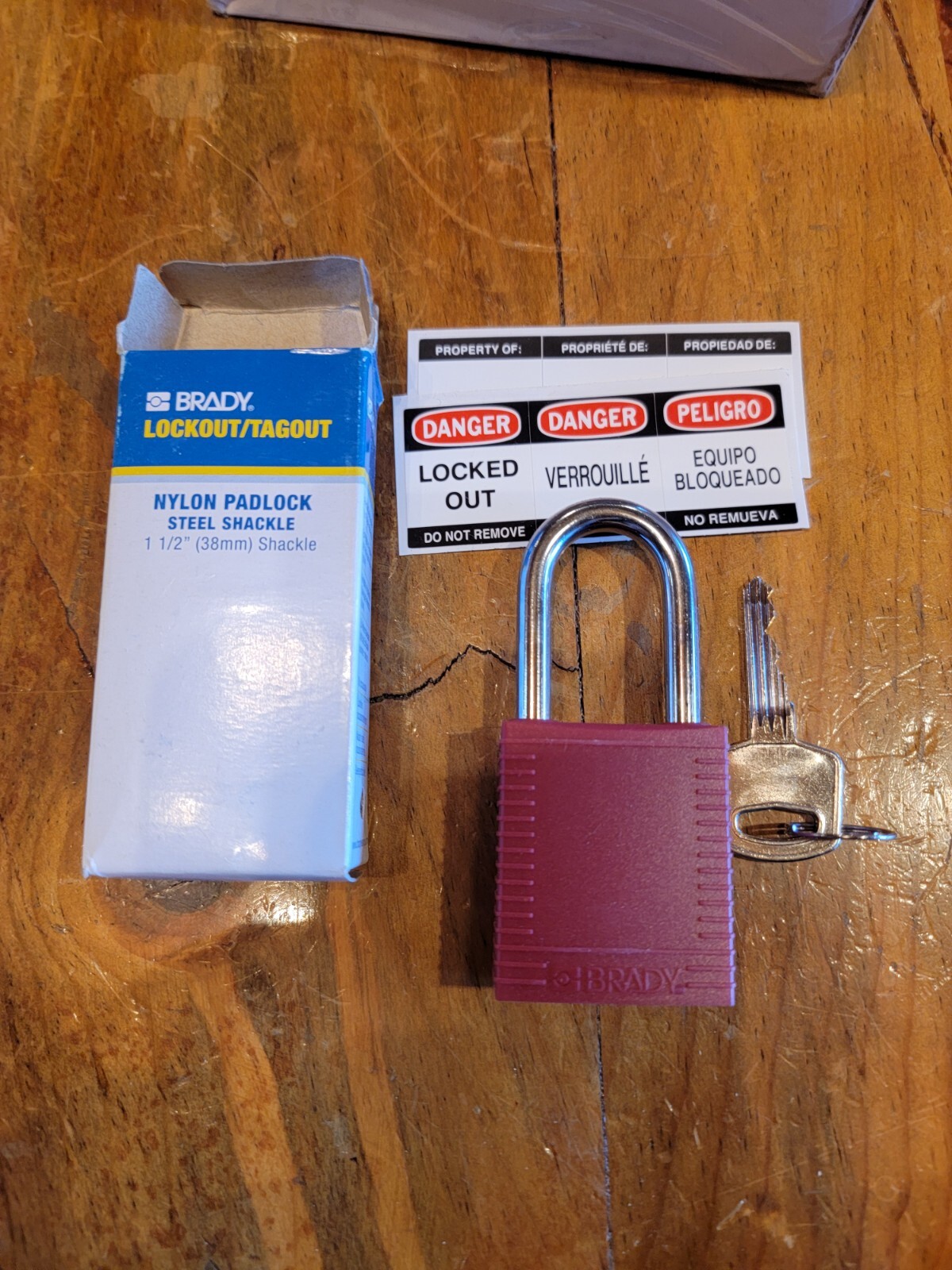 Lock Out Tag Out Brady Custom Safety Padlock 1.5" W Y4653301 Red 5pk