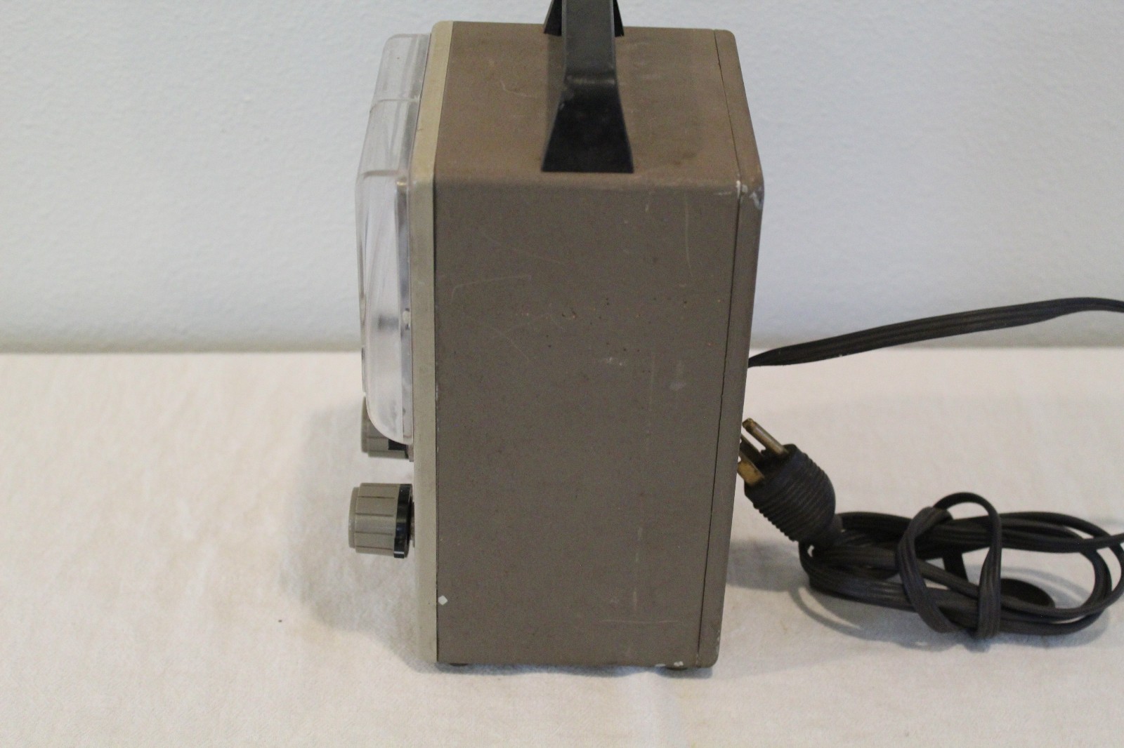Heathkit Model IM-18 VTVM Vacuum Tube Voltmeter