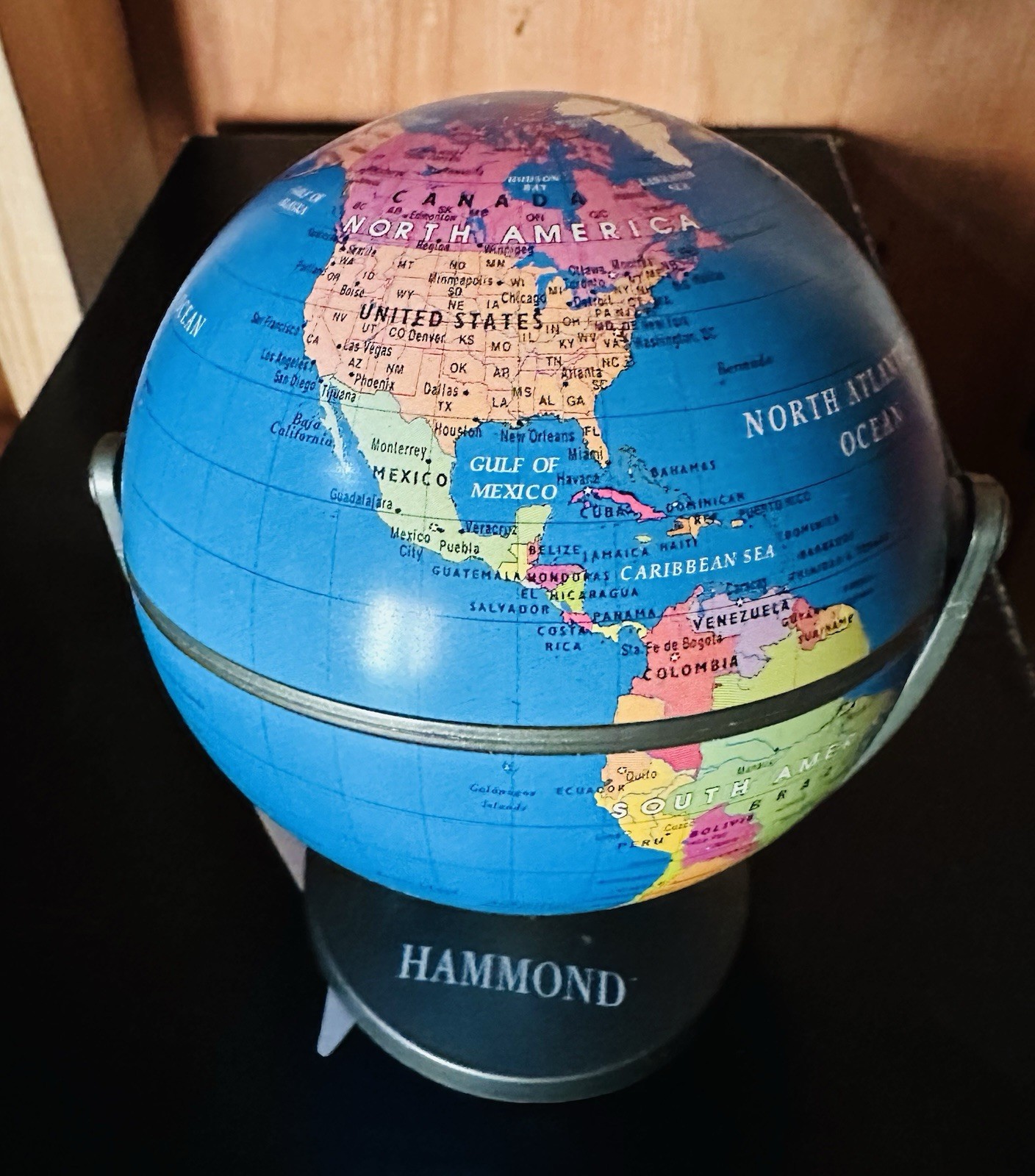 Hammond World Spinning Magnetic Globe Table Top 6"