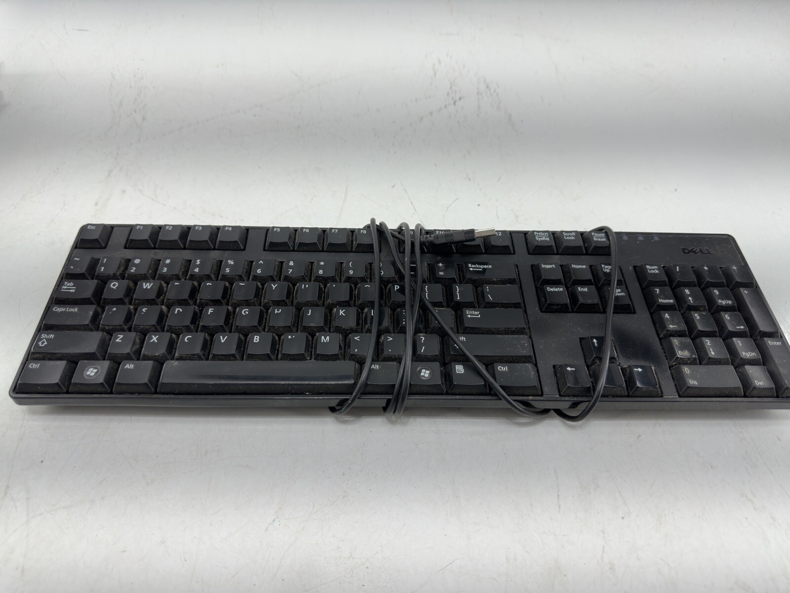 Genuine Dell KB1421 Wired USB Wired Standard Keyboard for PC