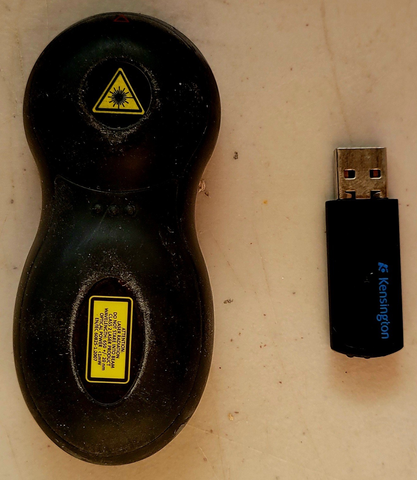 Kensington Wireless Presenter with Red Laser Pointer - TESTED