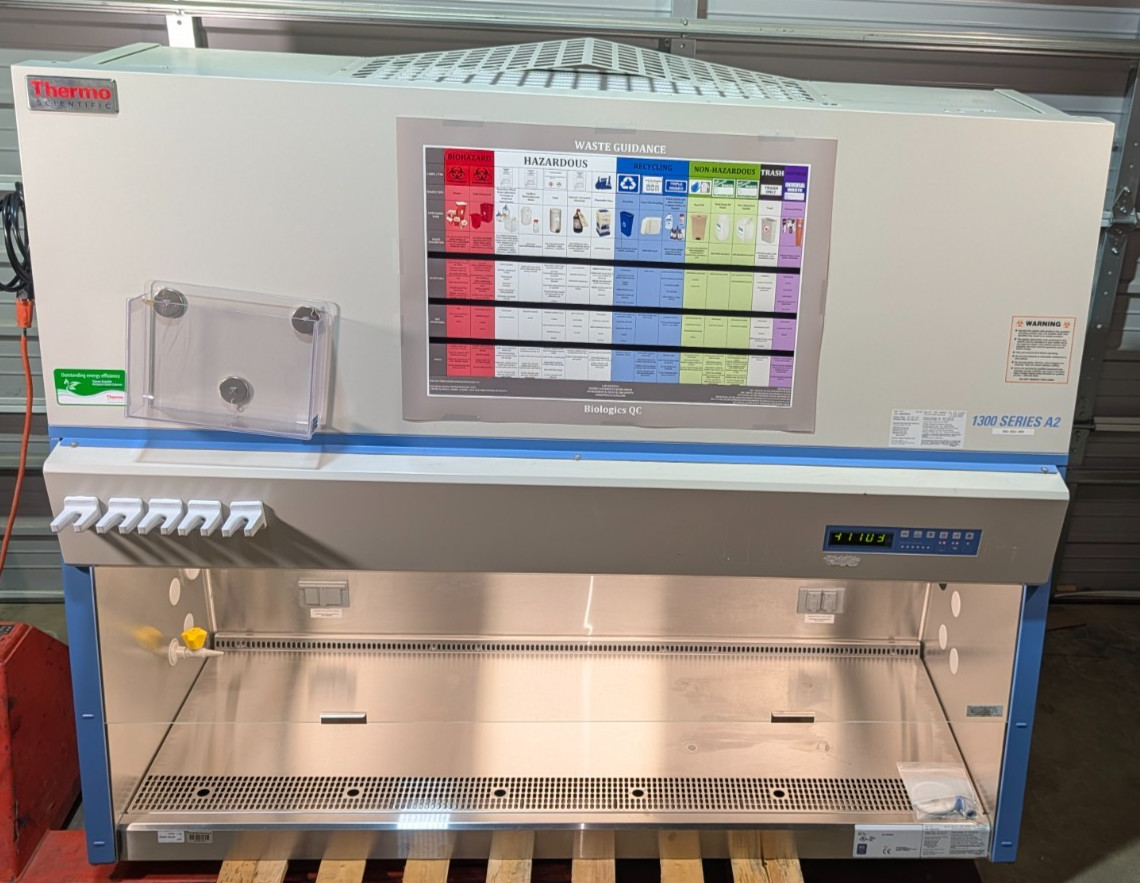 Thermo 1347 1300 Series Class II A2 6' Biological Safety Cabinet with Stand
