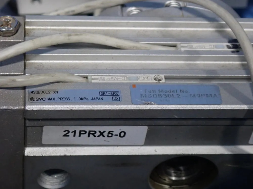PNEUMATIC CYLINDERS 01261130045