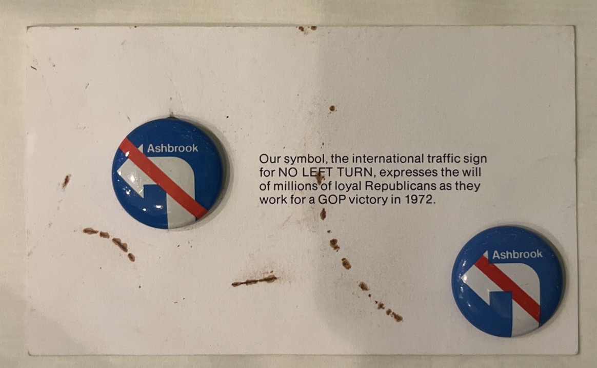 (2) Scarce 1972 NO LEFT TURN Republican GOP Campaign 1” Button Pin Back