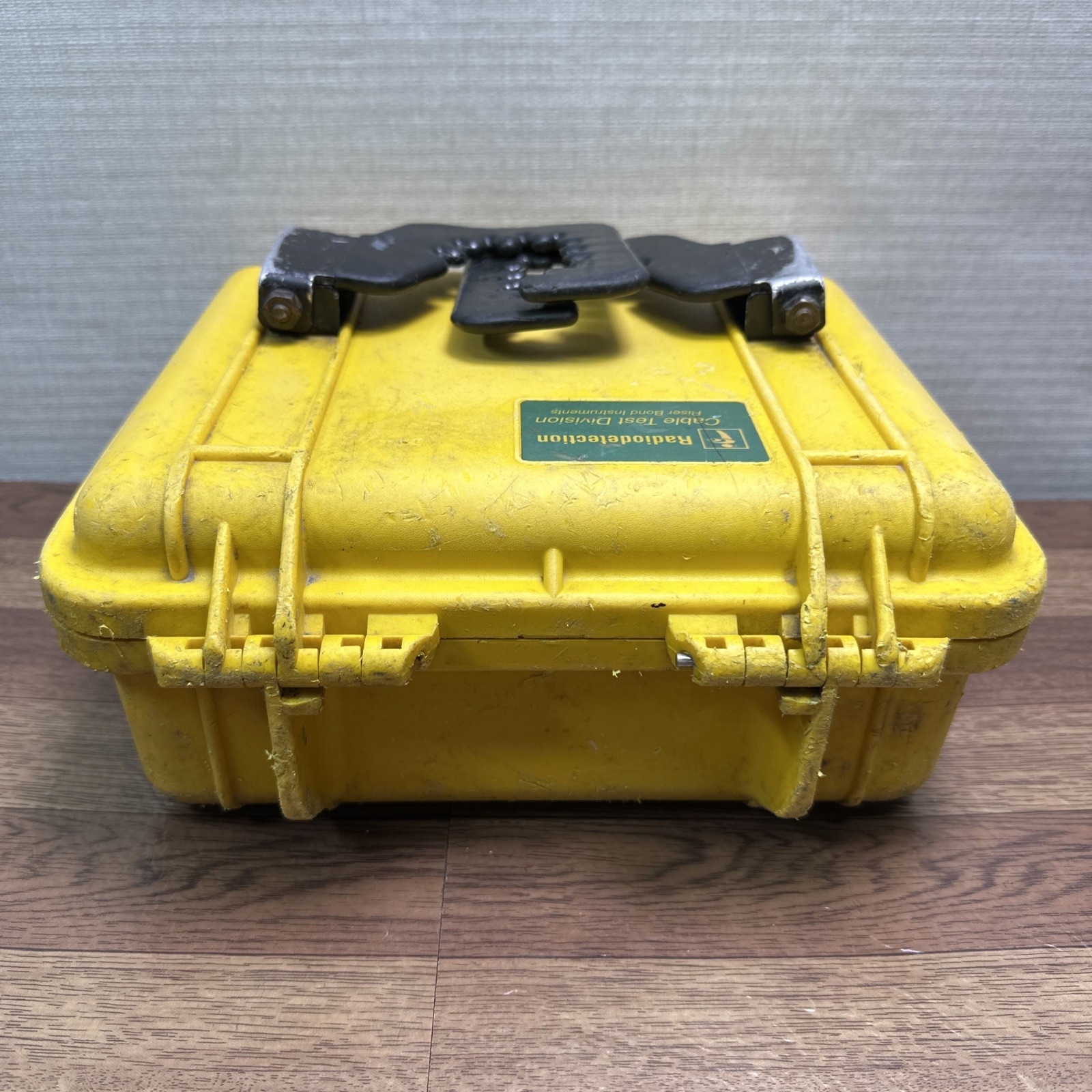 Riser Bond Model 1270A Metallic TDR Cable Fault Locator / READ