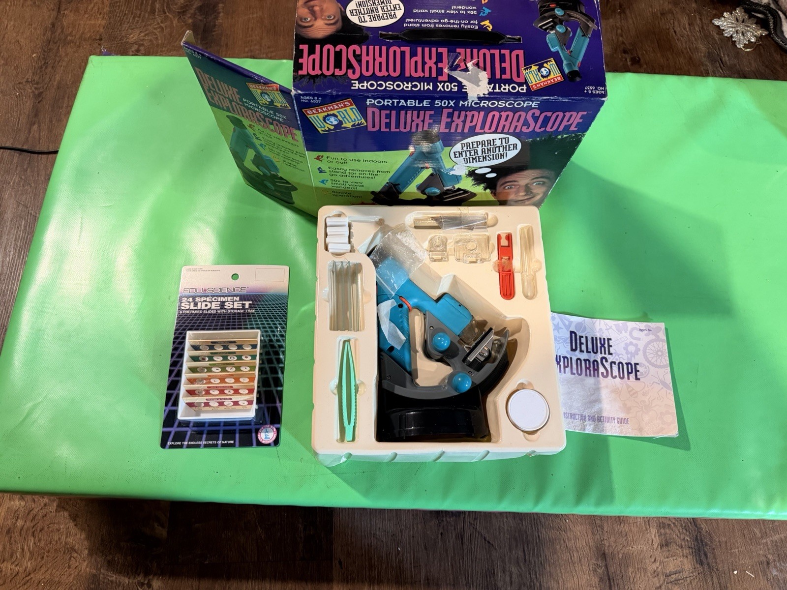 Used Beakman's World 1994 Deluxe Explorascope Complete in Box 50x microscope