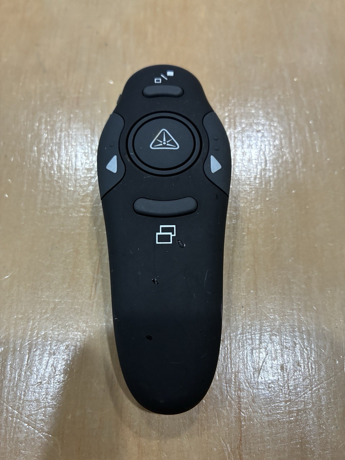 1pcs USB Wireless PPT Clicker Pen Wireless Presenter