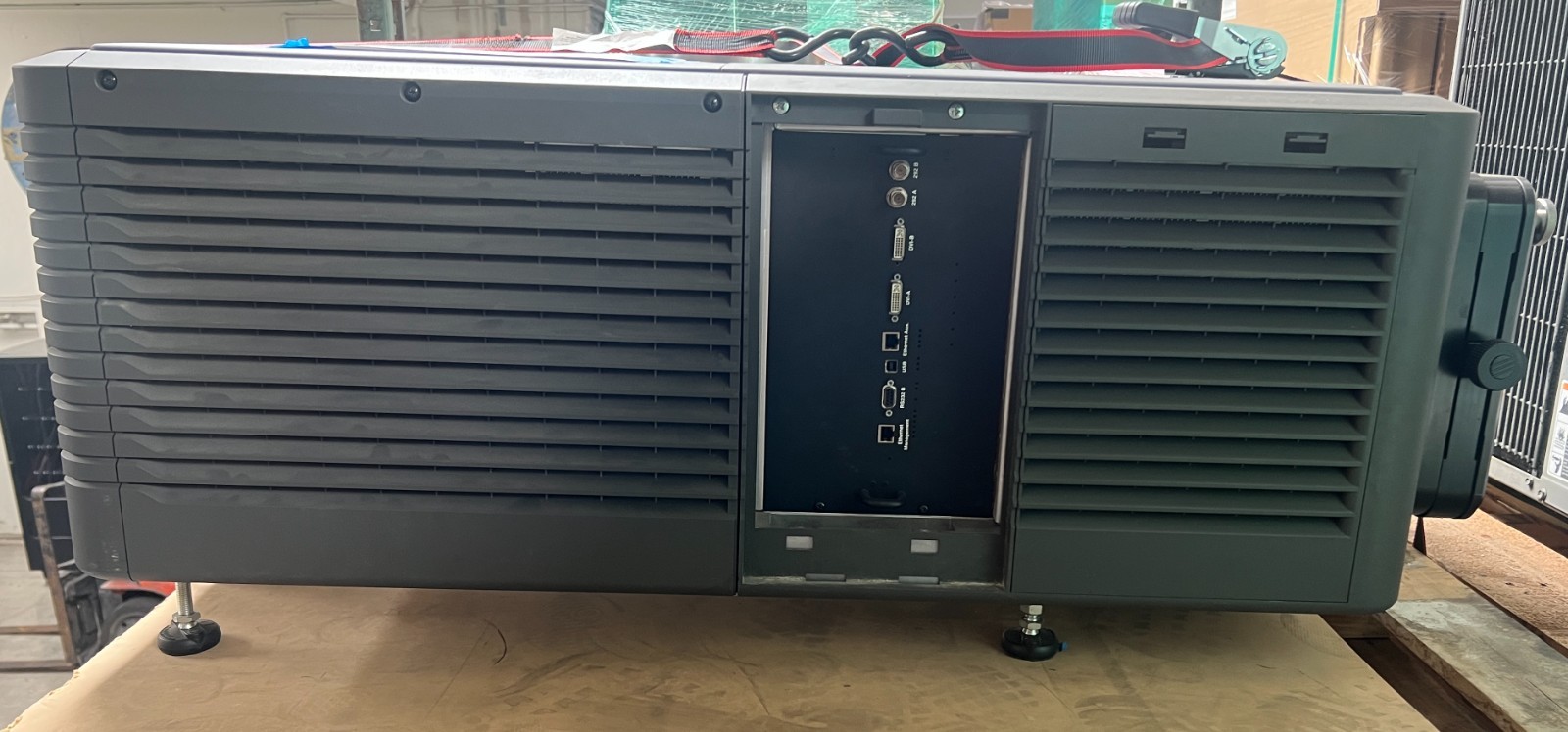 Christie CP2000-ZX Projector