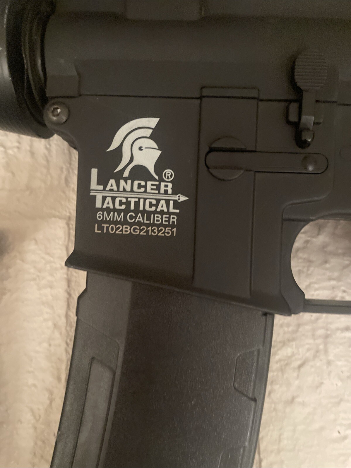 Lancer Tactical Aeg Airsoft Rifle (READ DESCRIPTION)