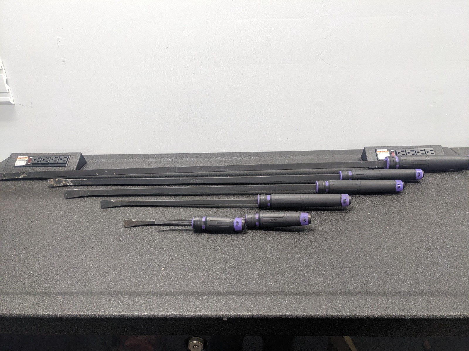 #bn094 Mac Tools Curved Capped Striking Pry Bar Set Up To 58" PURPLE PB58CP