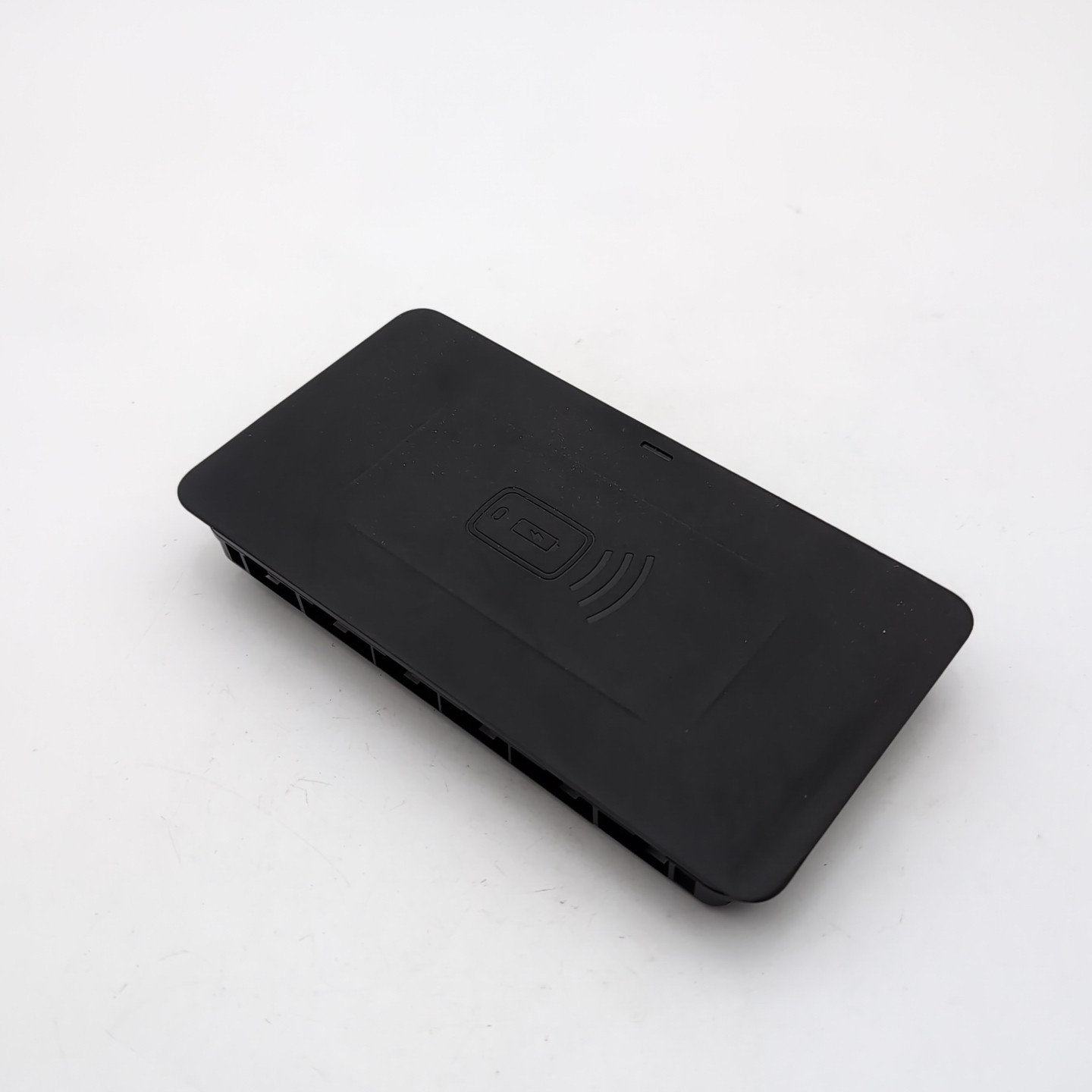 BMW G01 G02 G05 G12 G15 G20 G30 G80 G82 Wireless Charging Tray Pad OEM 5A7F847