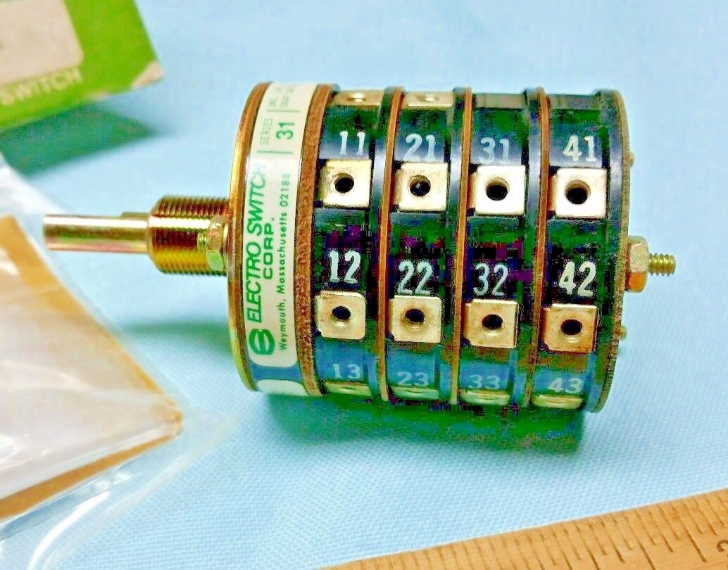 308-0653 ONAN SWITCH ELECTROSWITCH 31904NX NOS