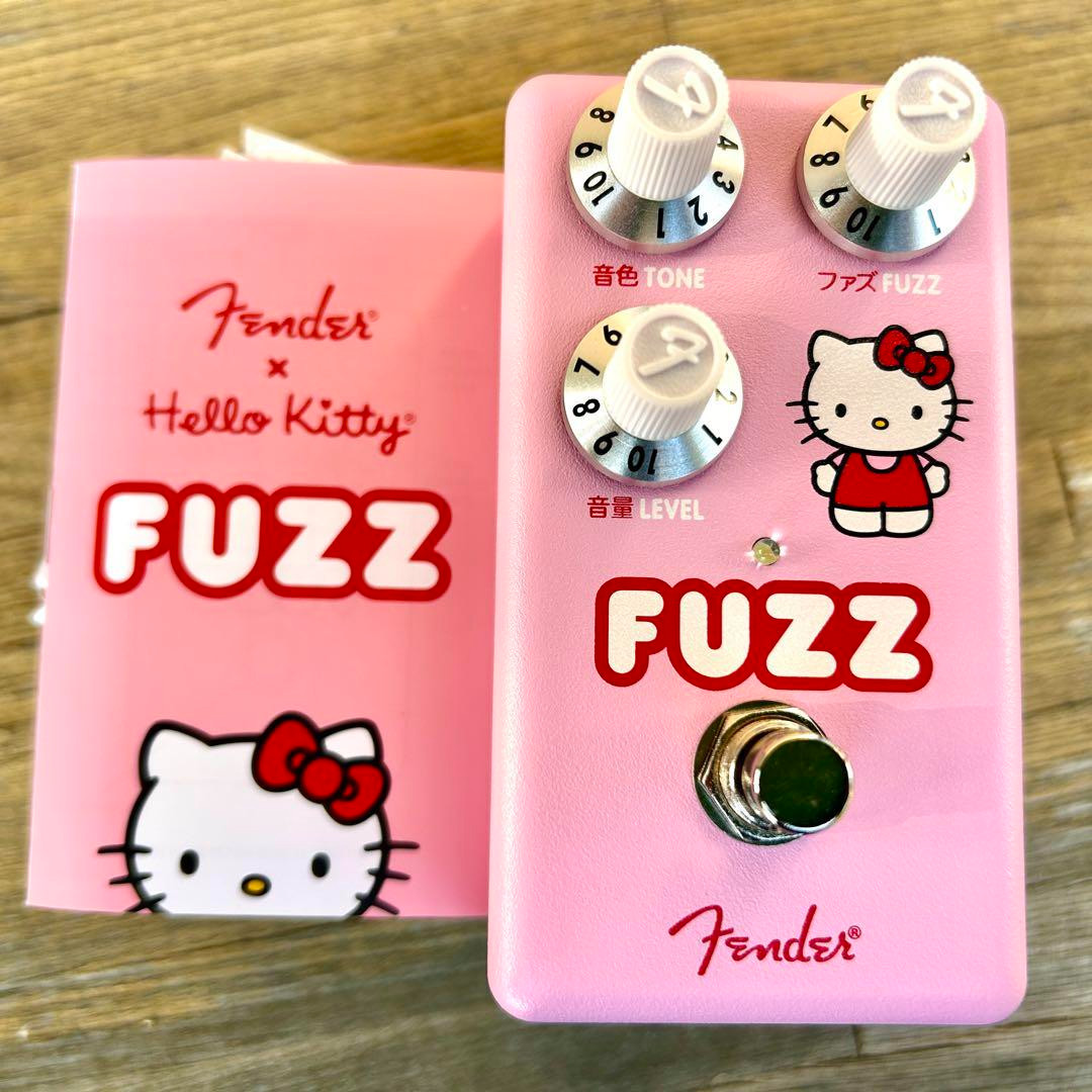 Fender x Hello Kitty Fuzz Collaboration Guitar Effect Pedal Rare item Mint