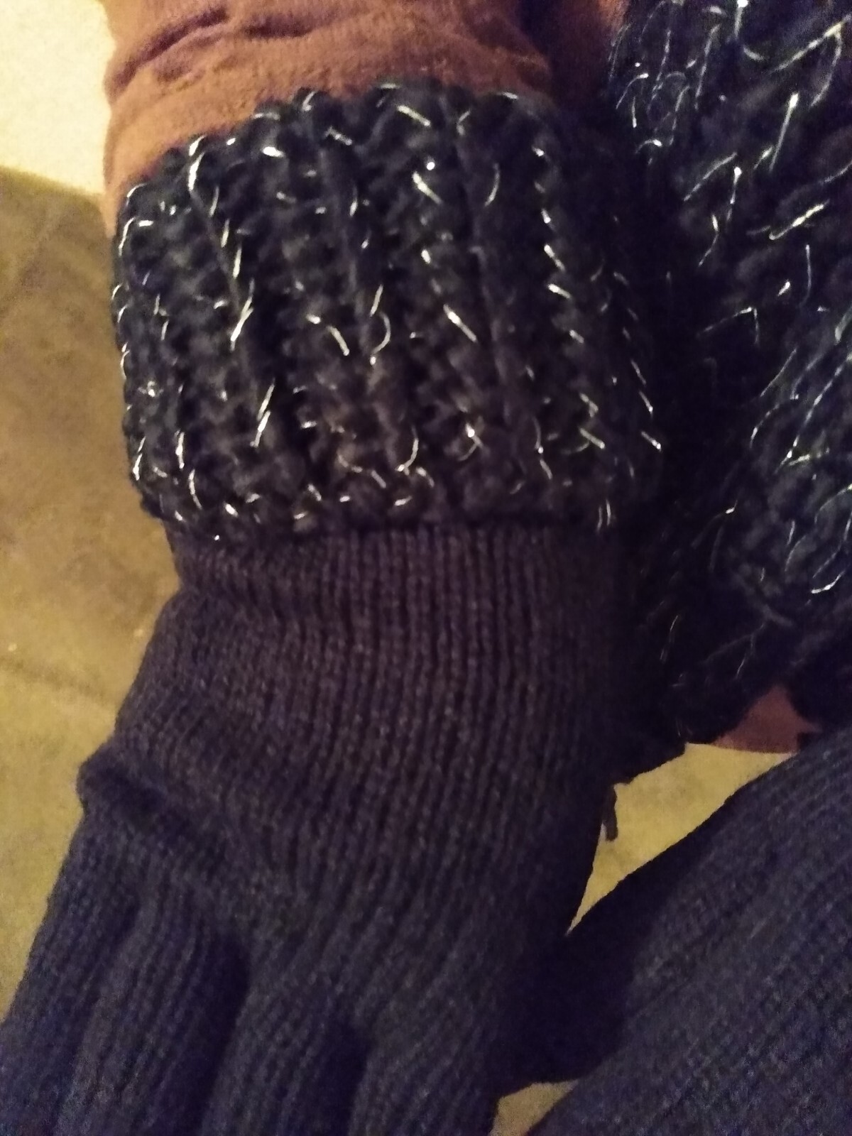 Ladies Olive Street Scarf Hat Glove Set 100% Acrylic