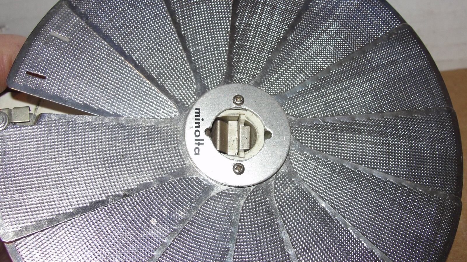 MINOLTA DELUXE 3 CAMERA LIGHT REFLECTOR - UNTESTED